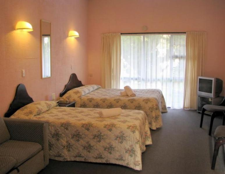 Burwood Motel Whanganui Exterior foto